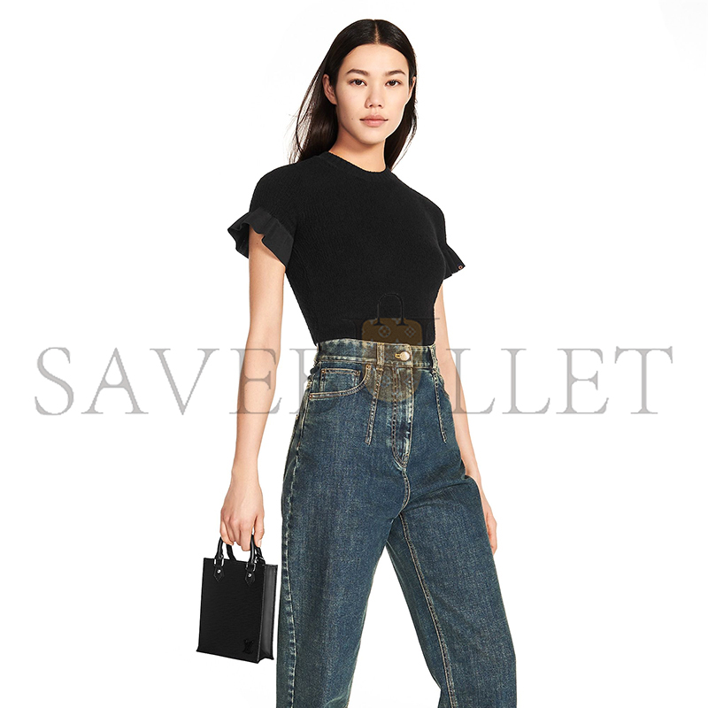 l0vis Vvtt0n master petit sac plat m81238 (17*14*5cm)